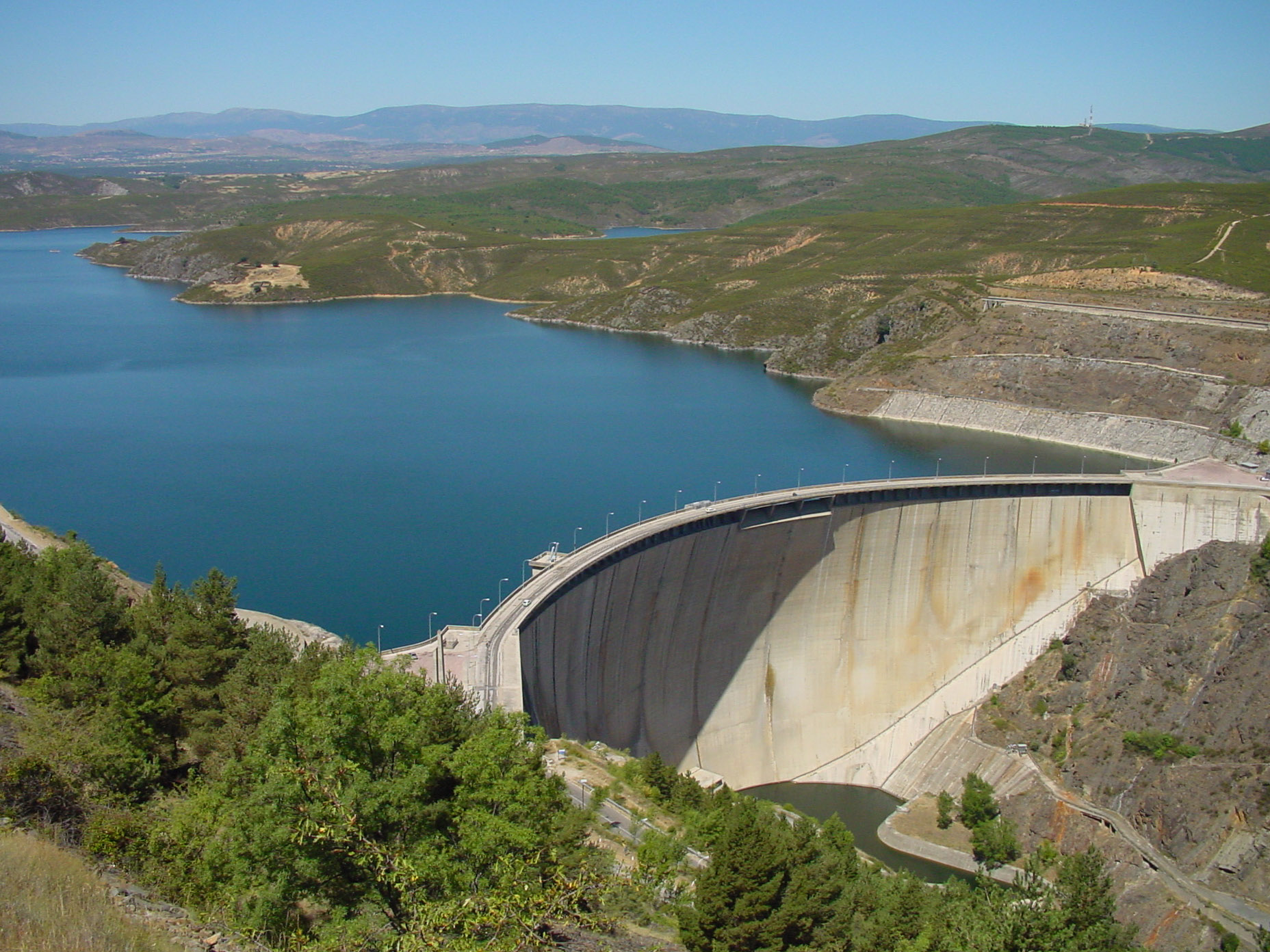 Строительство водохранилищ. Плотина Цонево. Плотина ТАСБ. Плотина Бартлет. Sapua dam плотина.